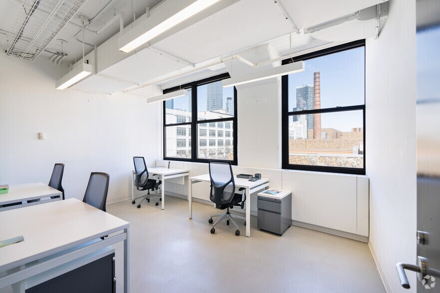 Photo of 3rd Floor Ste Office for 4