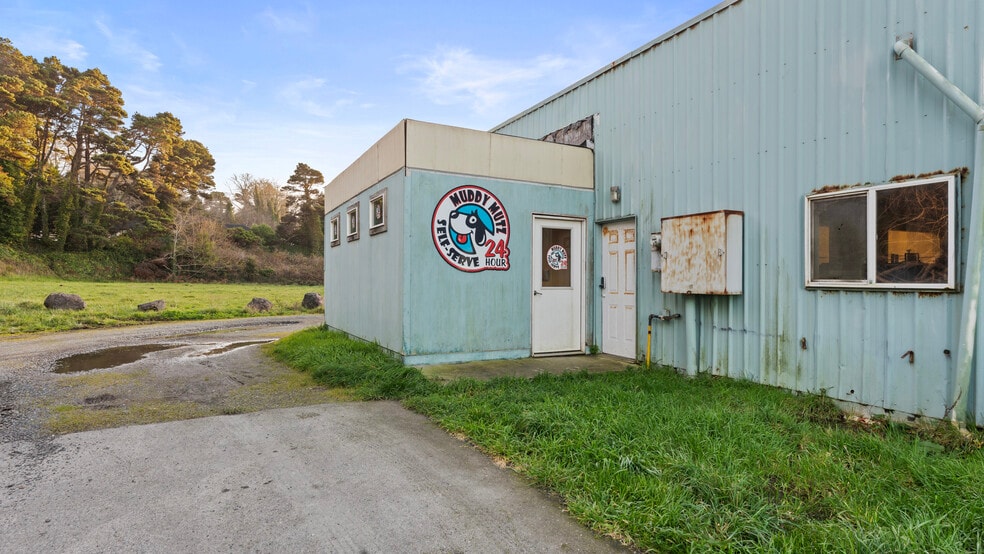 More Photos Of 240 Hwy 101, Bandon Freestanding For Sale