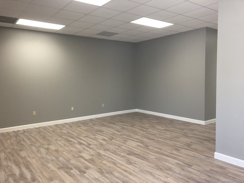 More Photos Of 26797 Hanna Rd, Conroe Unknown For Lease