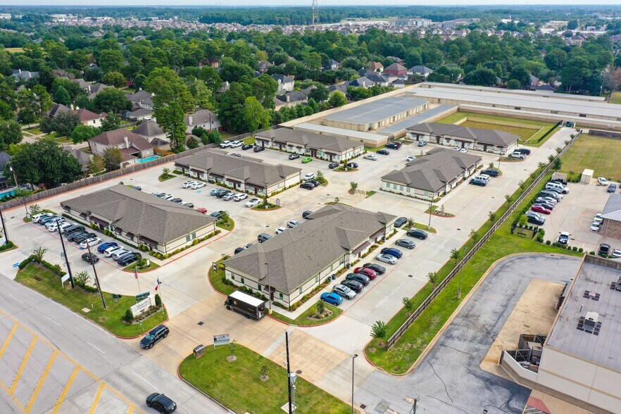 More Photos Of 17138 N Eldridge Pky, Tomball Medical For Sale