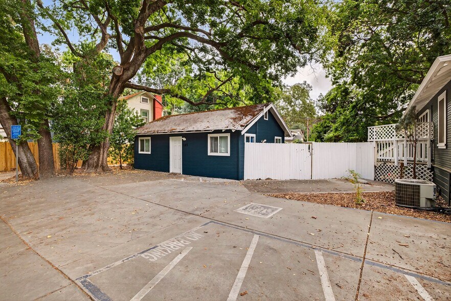 More Photos Of 1050 Esplanade, Chico Multifamily For Sale