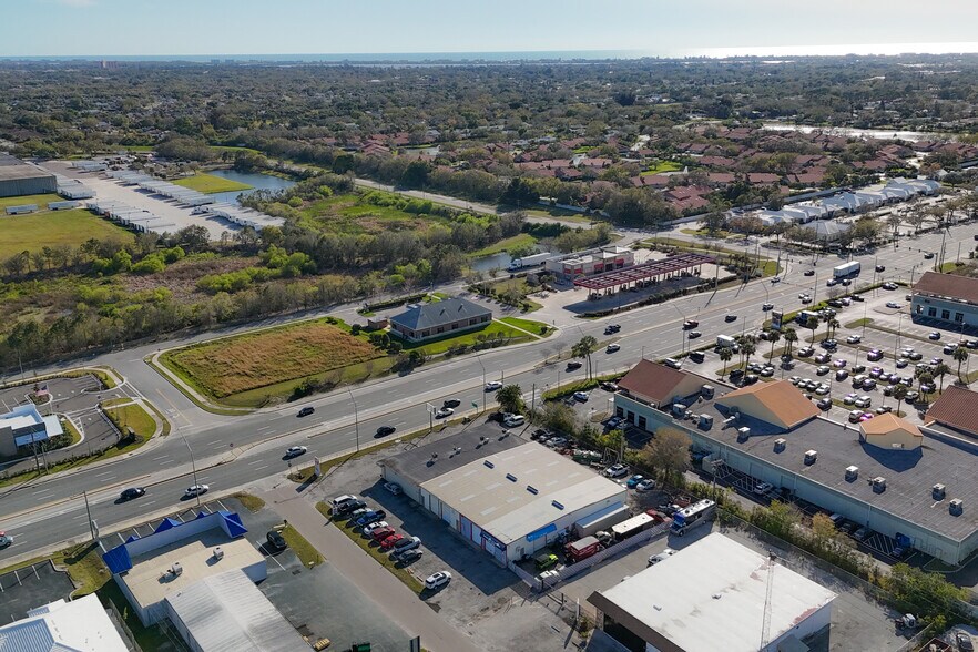 More Photos Of 4107 Clark Rd, Sarasota Warehouse For Sale