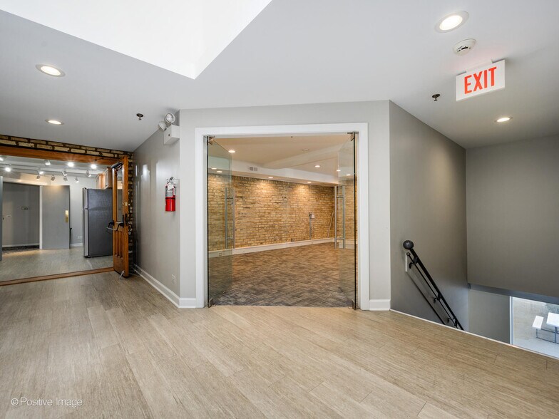 More Photos Of 660 LaSalle Pl, Highland Park Loft Creative Space For Sale