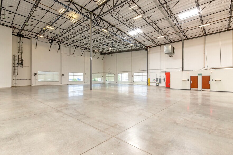 More Photos Of 3200 USA Pky, Sparks Distribution For Lease