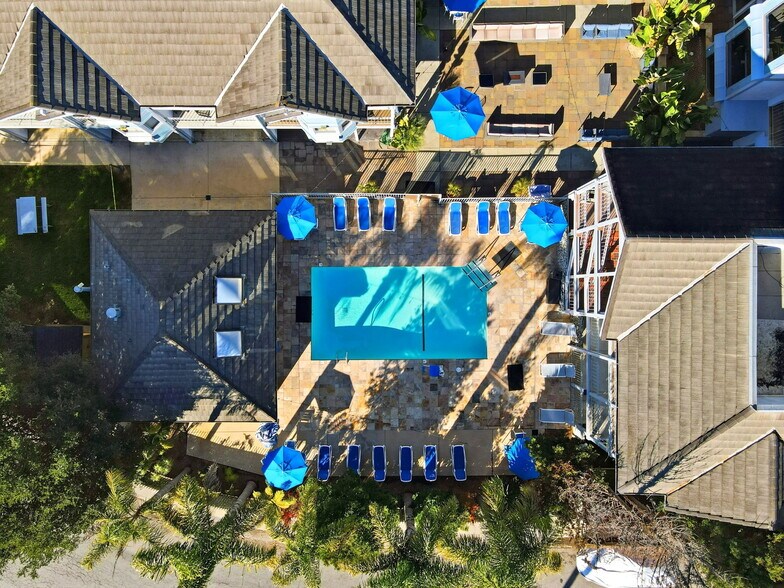 More Photos Of 600 Riverside Ave, Santa Cruz Hotel For Sale