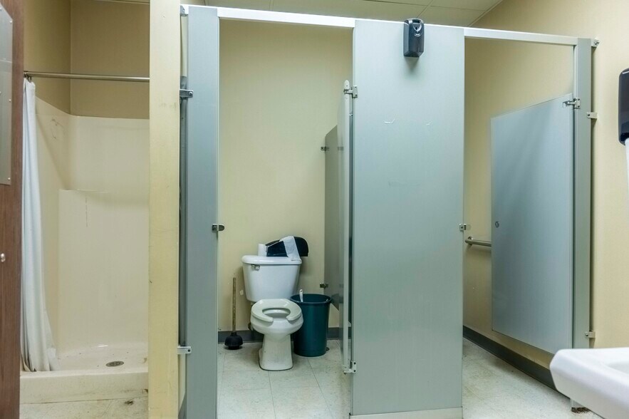 More Photos Of 1 Rooster Way, Barry Industrial For Sale