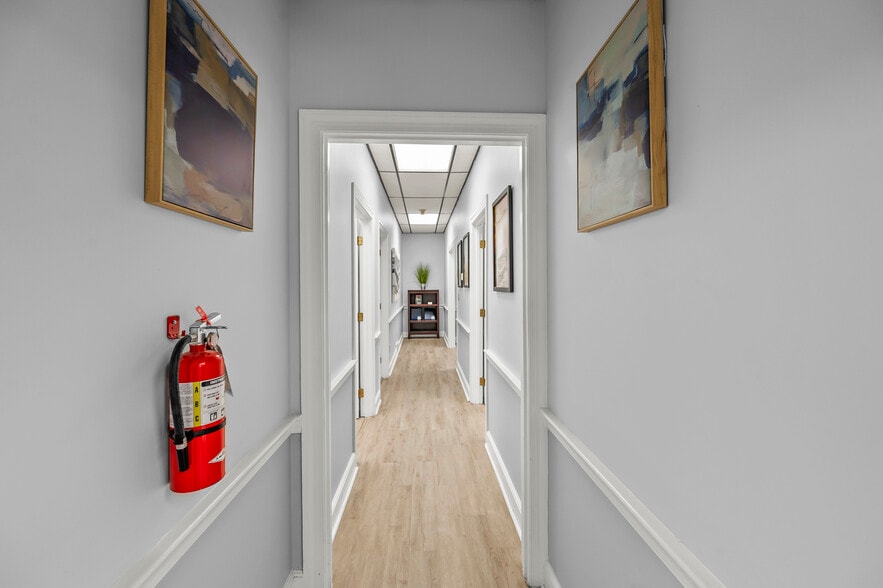 More Photos Of 4375 Silas Creek Pky, Winston-Salem Medical For Sale