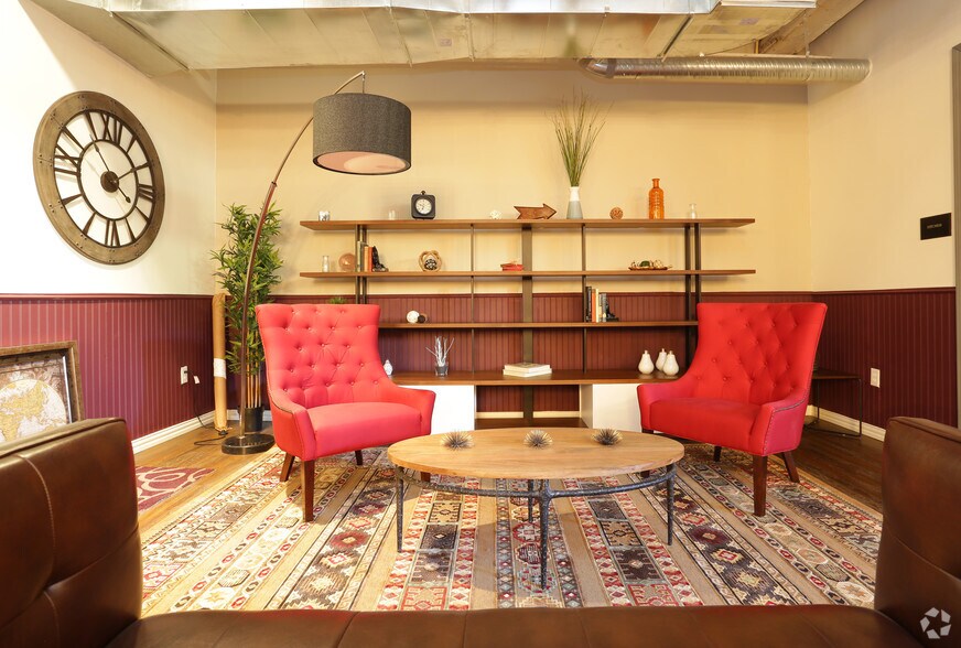 More Photos Of 500 S Ervay St, Dallas Multifamily For Sale