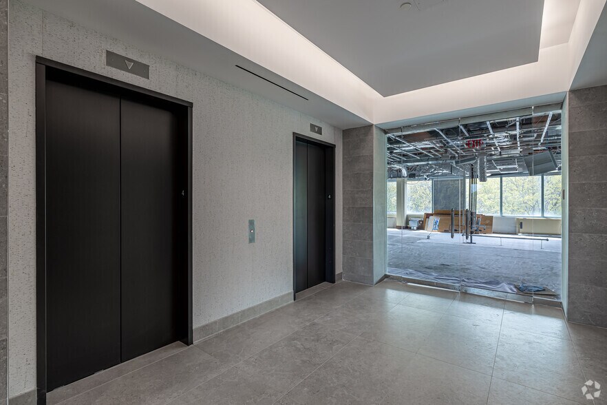 More Photos Of 440 Wheelers Farms Rd, Milford Office For Lease