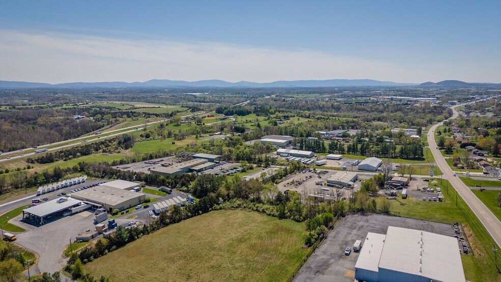 More Photos Of 52 Mid Valley Ln, Verona Warehouse For Sale