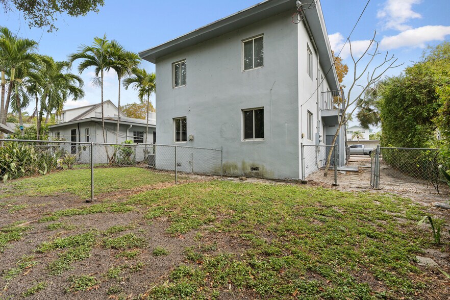 More Photos Of 435 NE 69th St, Miami Multifamily For Sale