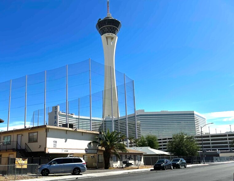 More Photos Of 1709 Fairfield Ave, Las Vegas Apartments For Sale