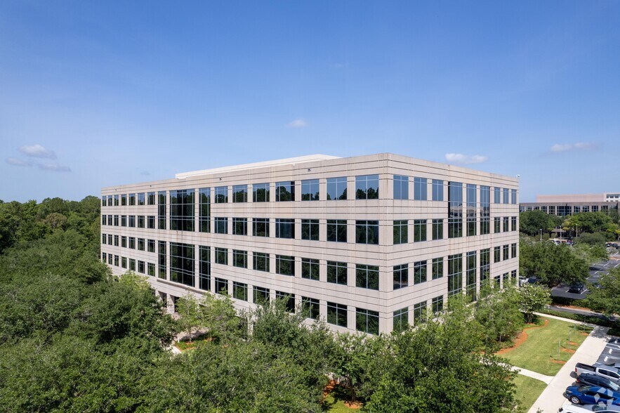 More Photos Of 12735 Gran Bay Pky W, Jacksonville Unknown For Lease