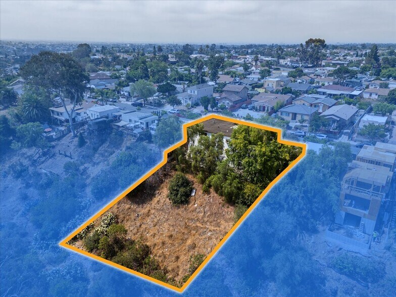 More Photos Of 4834-4844 Lantana Dr, San Diego Apartments For Sale