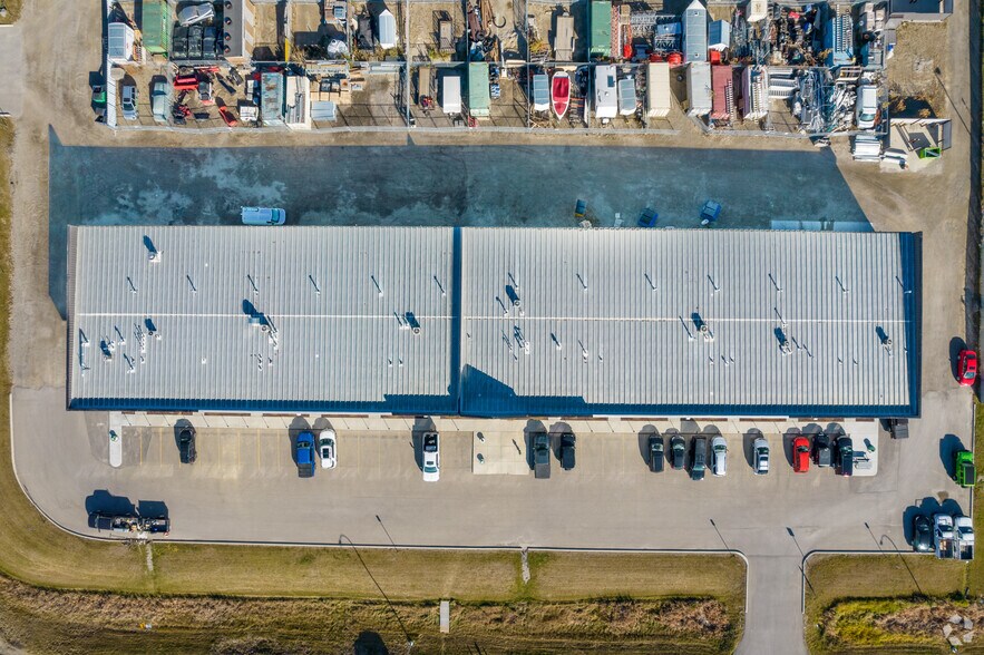More Photos Of 212-236 Initiative Ave SE, Rocky View No 44 Warehouse For Sale