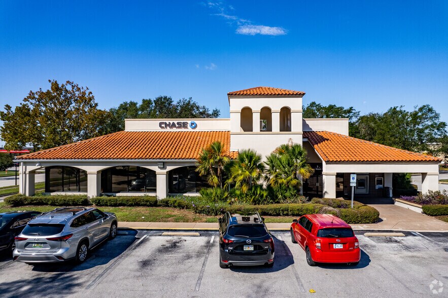 3 Alafaya Woods Blvd, Oviedo, FL 32765 Bank For Sale