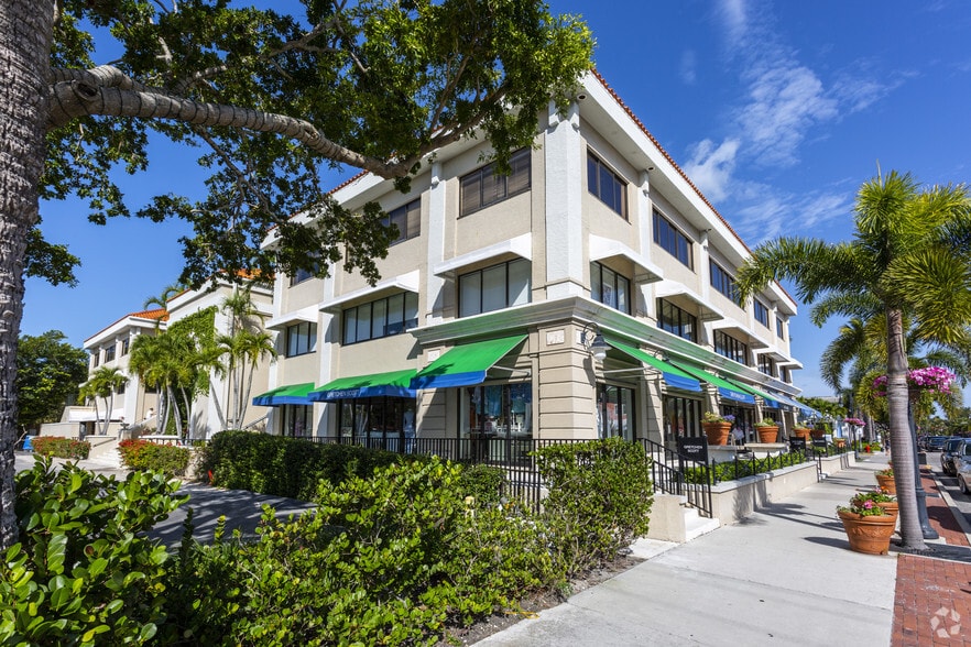 More Photos Of 1300 3rd St S, Naples Storefront Retail Office For Lease