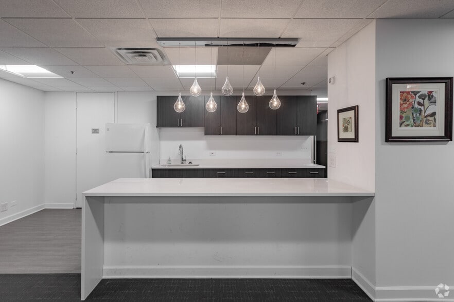 Photo of 10th Floor Ste 1000