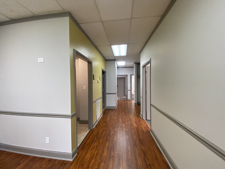 More Photos Of 3040 Holcomb Bridge Rd, Norcross Medical For Lease
