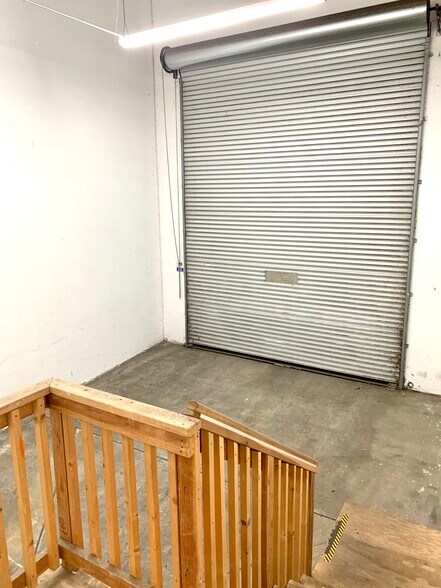 More Photos Of 14335-14345 Pipeline Ave, Chino Light Manufacturing For Lease