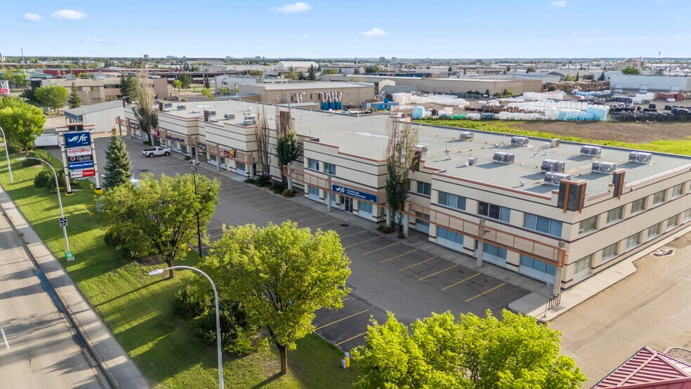 More Photos Of 12004-12040 149 St NW, Edmonton Distribution For Lease