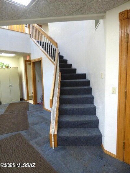 More Photos Of 360 N Court Ave, Tucson Office For Sale