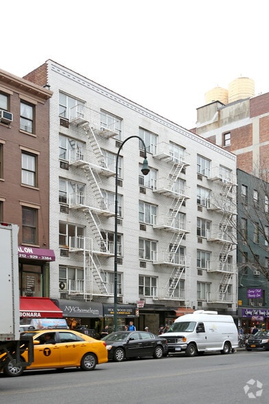 Primary Photo Of 204-208 W 14th St, New York Apartments For Lease