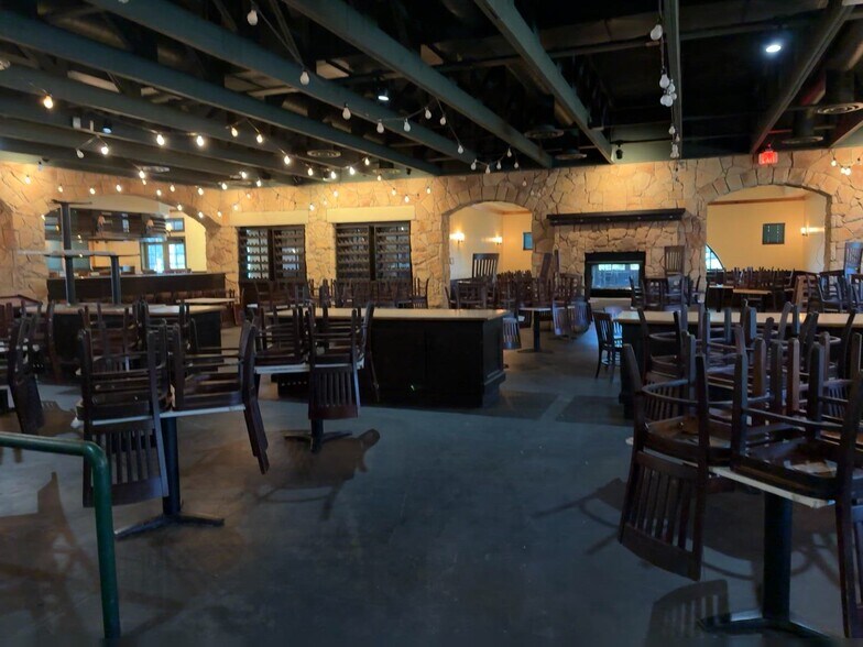 More Photos Of 5575-5555 S Virginia St, Reno Unknown For Lease