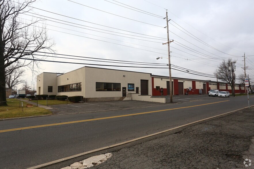 More Photos Of 69 Wesley St, South Hackensack Manufacturing For Lease