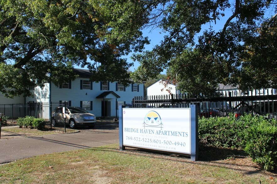 More Photos Of 1225 Bailey Ave, Jackson Apartments For Sale