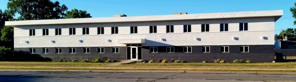 Primary Photo Of 20411 W 12 Mile Rd, Southfield Office For Sale