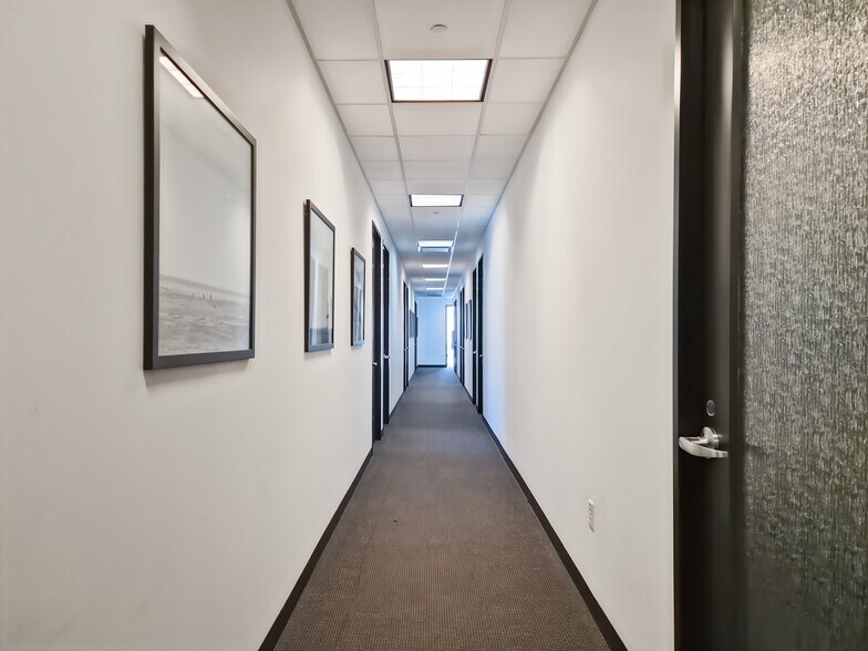 More Photos Of 3800 N Lamar Blvd, Austin Coworking Space