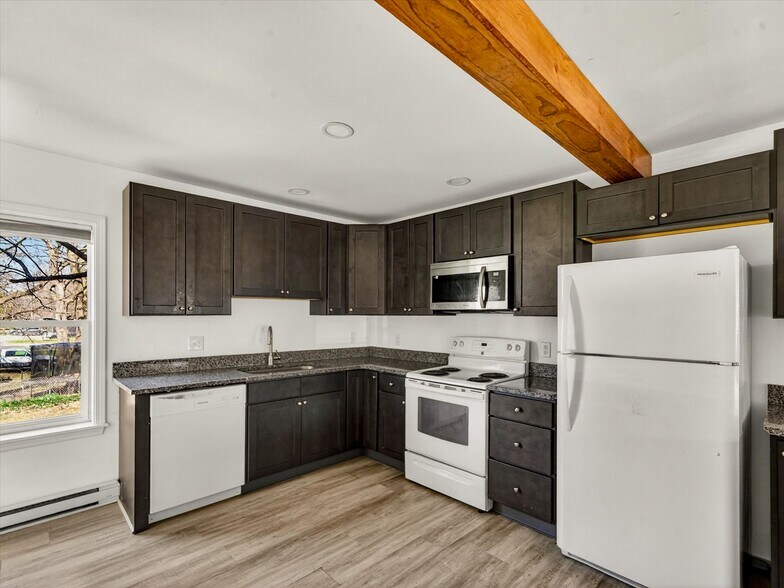 More Photos Of 9 S Main St, Manchester Storefront Retail Residential For Sale