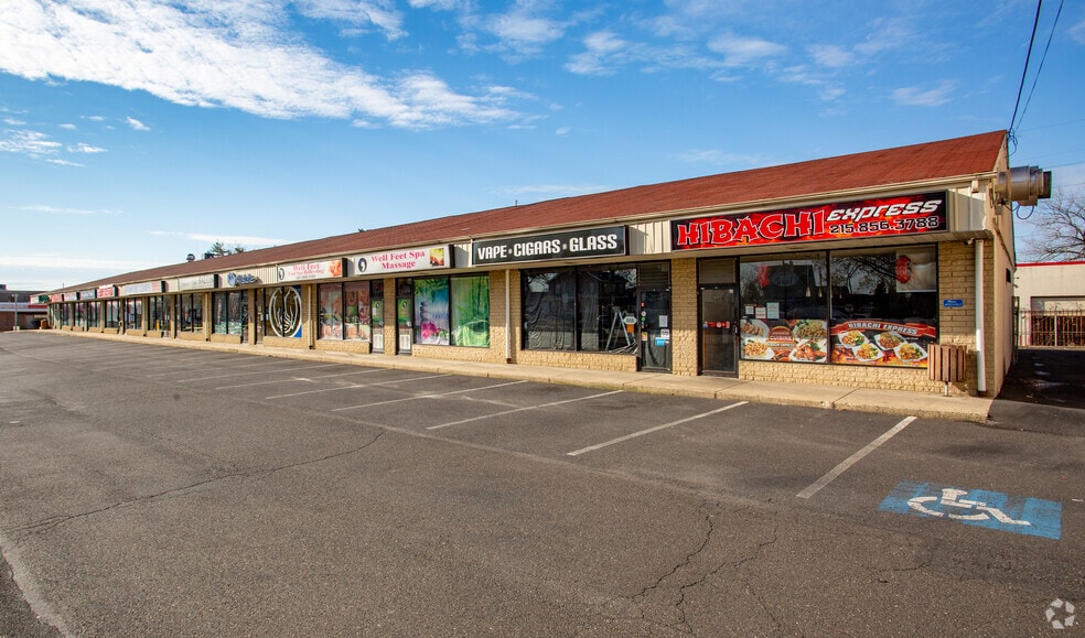 More Photos Of 1900 Grant Ave, Philadelphia Storefront For Lease