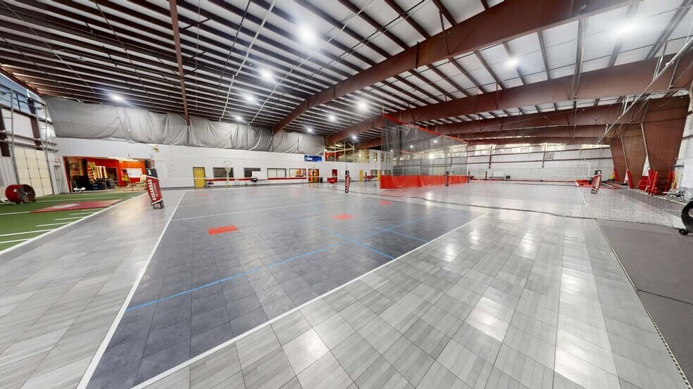 More Photos Of 3735 Treat Ln, Springdale Warehouse For Lease