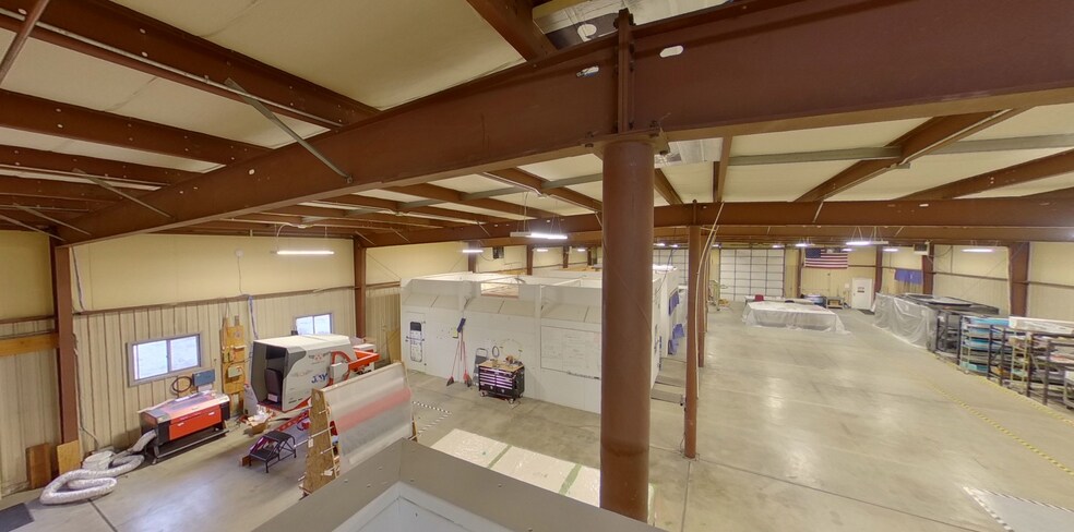 More Photos Of 1308 Ontario St, Sandpoint Warehouse For Lease
