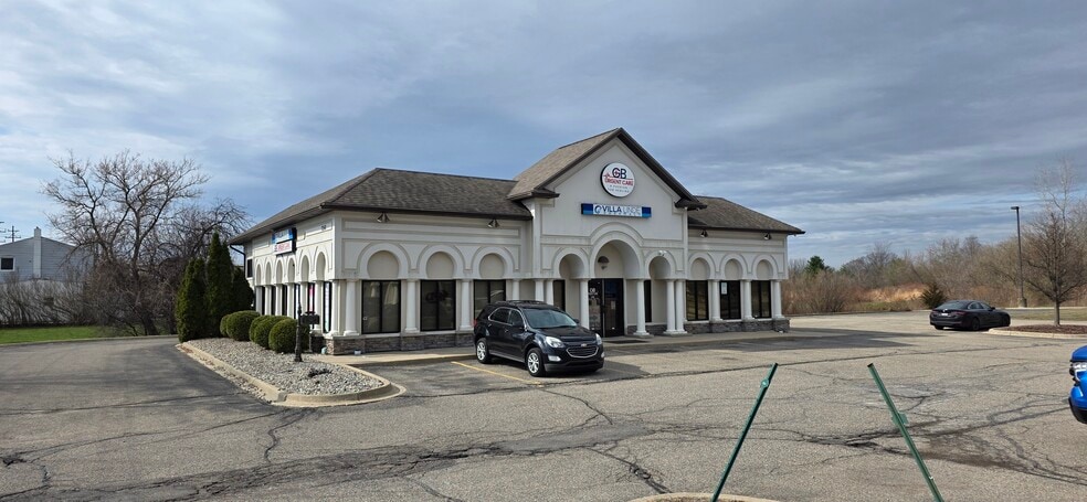 Primary Photo Of 1260 S Linden Rd, Flint Healthcare For Lease