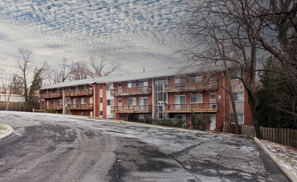 More Photos Of 6833 Eastern Ave, Takoma Park Apartments For Sale