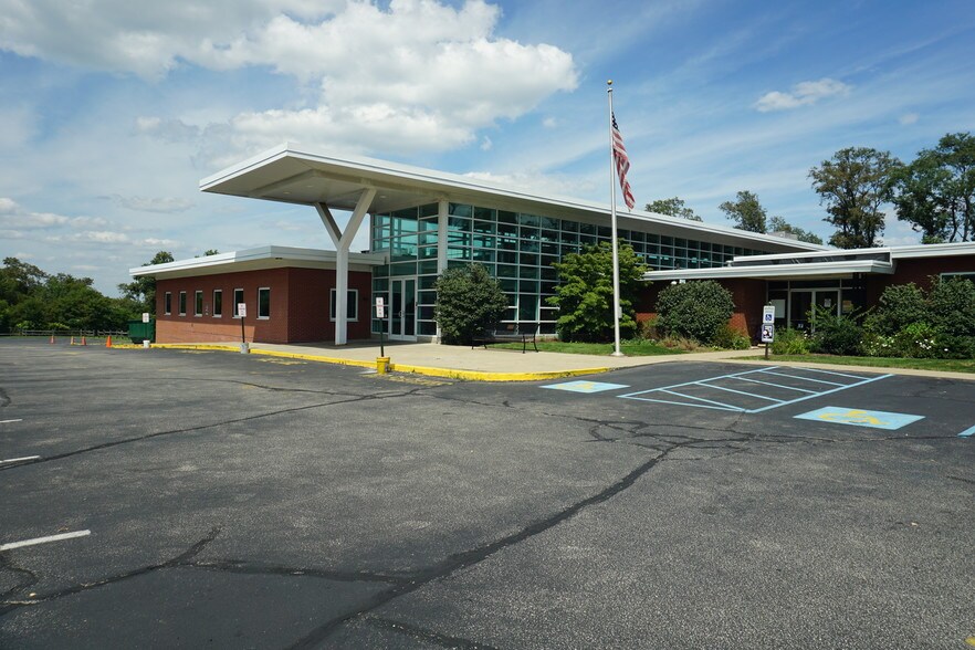 More Photos Of 11817 Frankstown Rd, Pittsburgh Health Club For Sale
