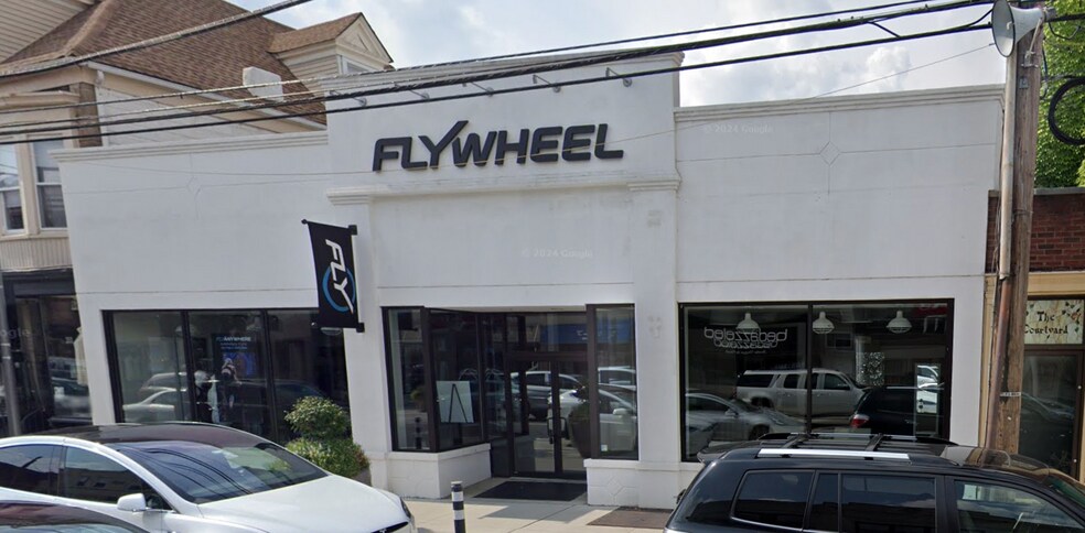 More Photos Of 351 Millburn Ave, Millburn Storefront For Lease