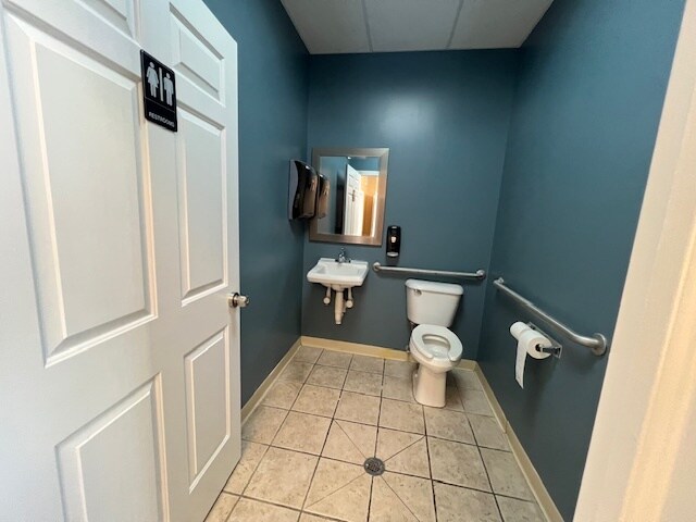 More Photos Of 2742 Barney Ct, McHenry Warehouse For Lease