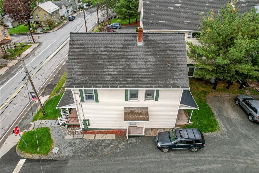 More Photos Of 141 Bellemonte Ave, Hawley Apartments For Sale
