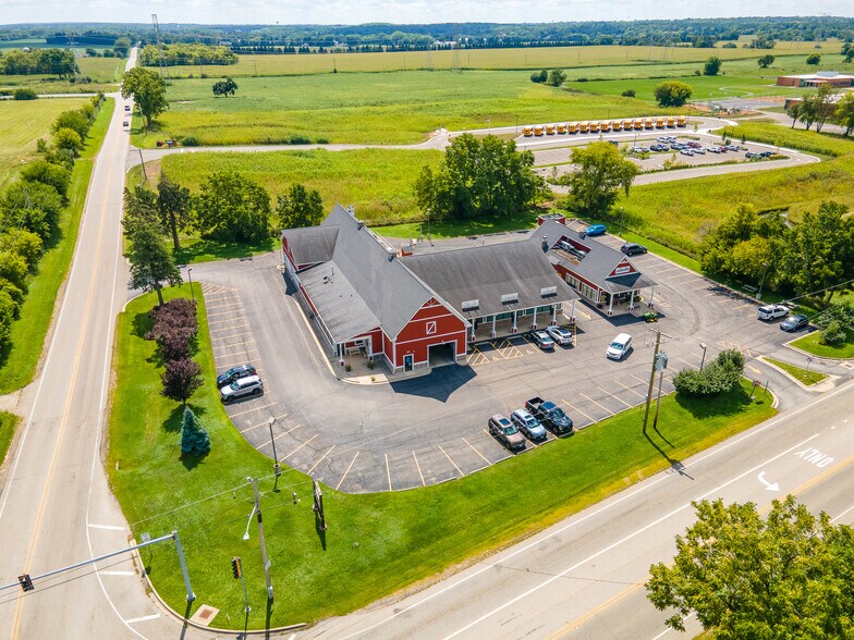 Primary Photo Of 3103 Il Route 176, Crystal Lake Storefront For Sale