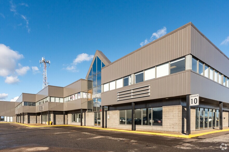 Primary Photo Of 2700 Rue Jean-Perrin, Québec Light Distribution For Lease
