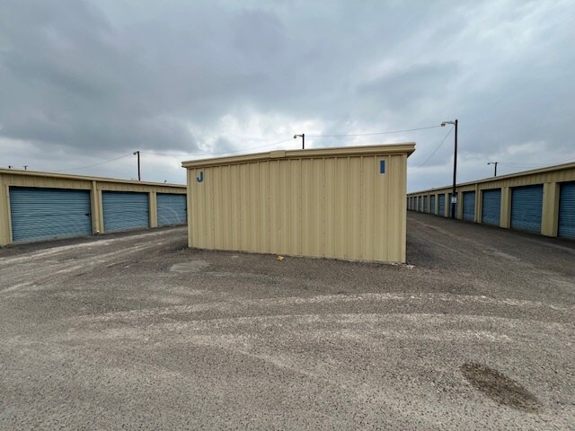 More Photos Of 620 W Ferguson Ave, Pharr Freestanding For Sale