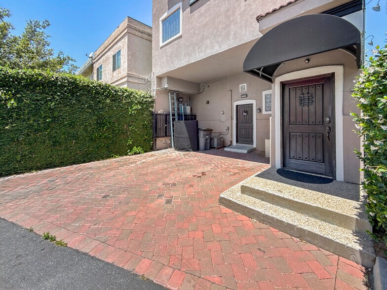 More Photos Of 116 W Santa Fe Ave, Placentia Office Residential For Sale