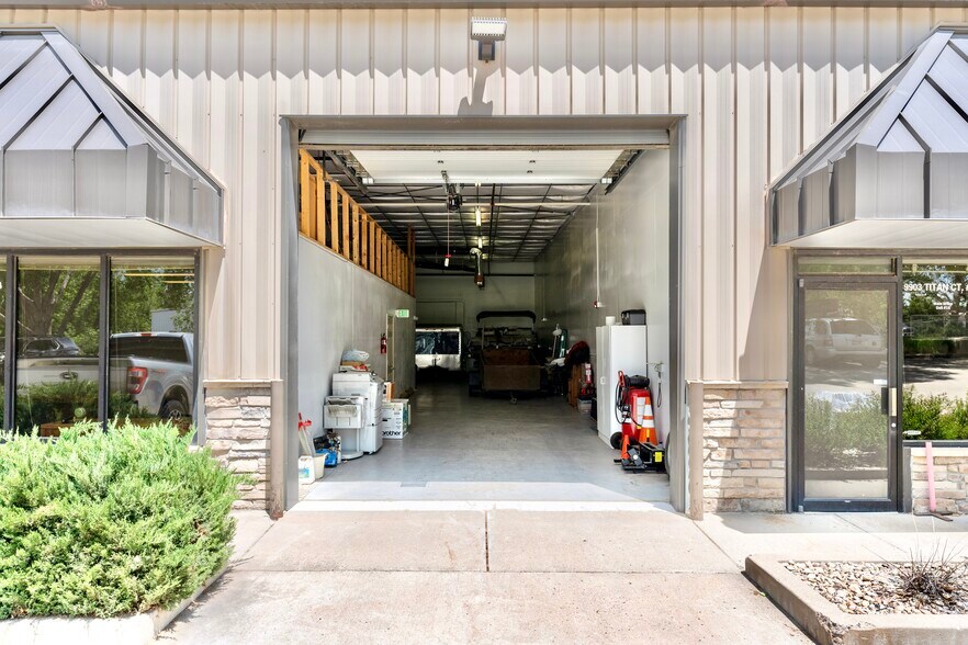 More Photos Of 9903 Titan Ct, Littleton Warehouse For Lease