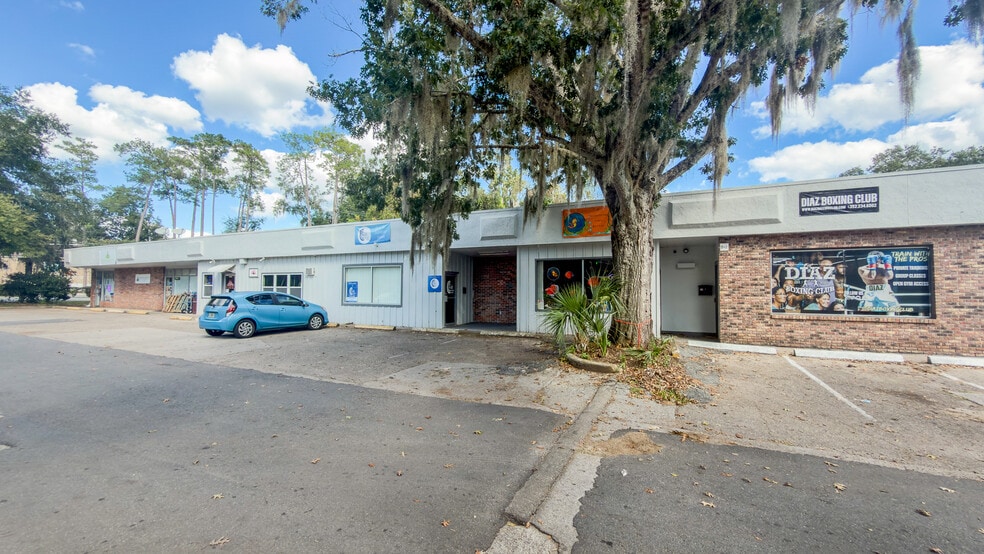 More Photos Of 4000 W Newberry Rd, Gainesville Storefront Retail Office For Sale
