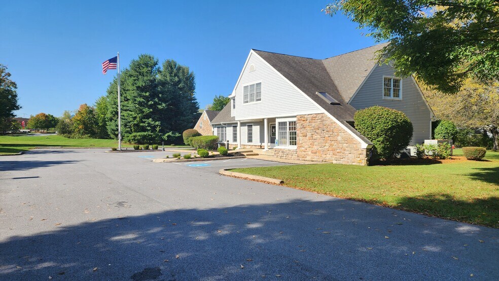 More Photos Of 18 N Village Ave, Exton Office For Sale