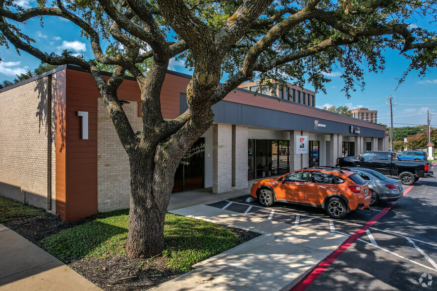 Primary Photo Of 13500 Midway Rd, Farmers Branch Unknown For Lease